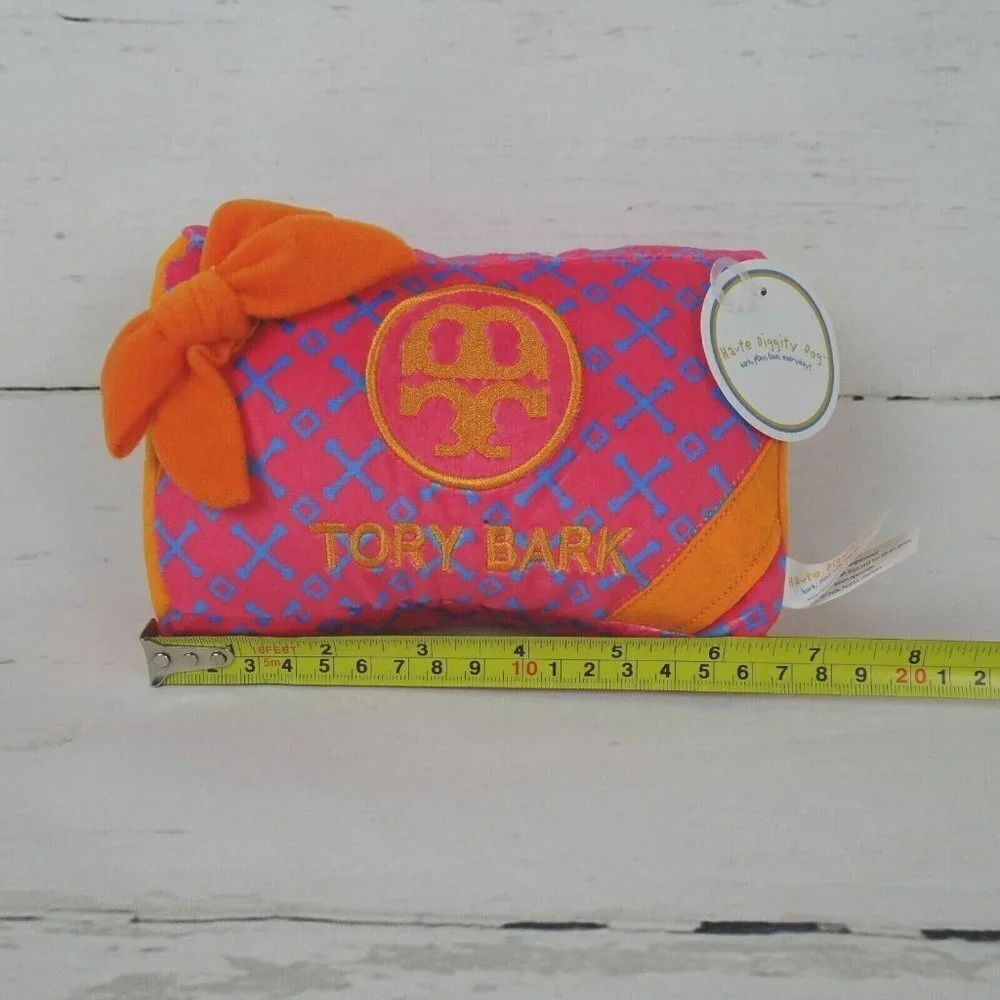 Haute Diggity Dog Tory Bark Gift Box Squeaky Dog Toy Squeaker Pink Novelty NEW